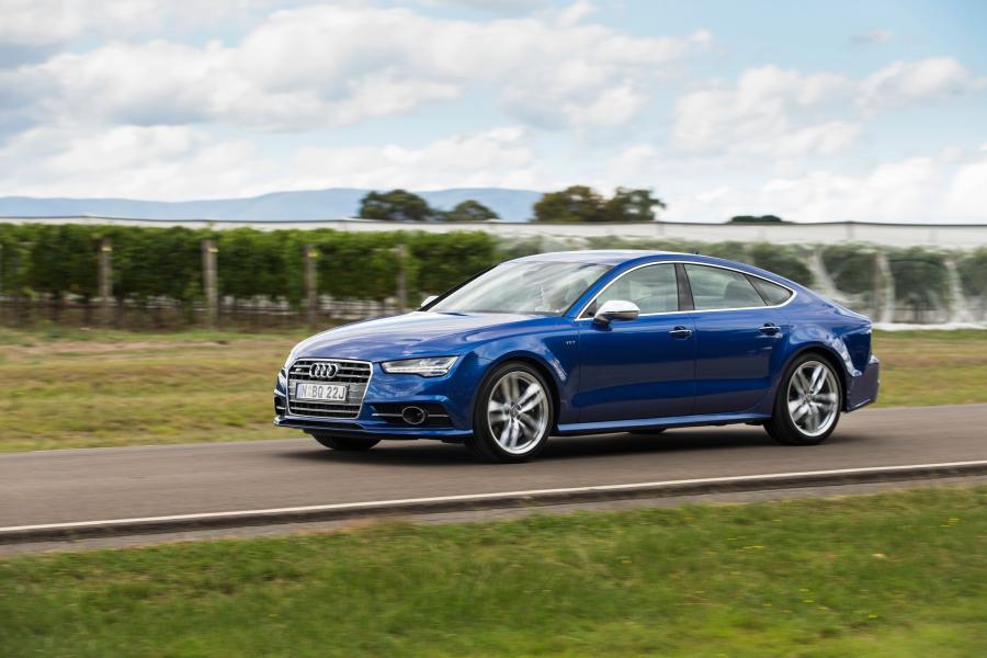  Audi S7 Sportback 2015 года  (AU) (фото 4 из 13)